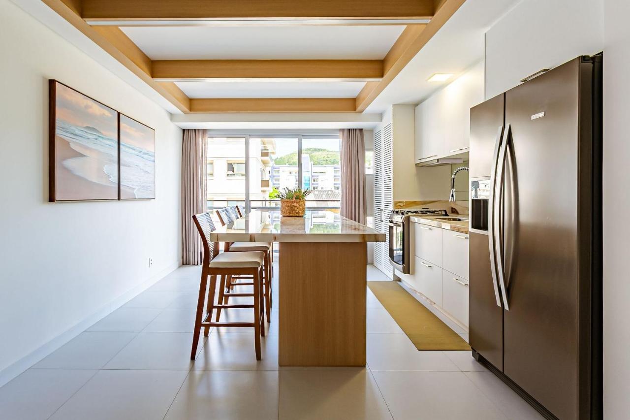 Appartement Apartamento moderno e sofisticado em Jurerê 200m do mar JRR103 à Florianópolis Extérieur photo